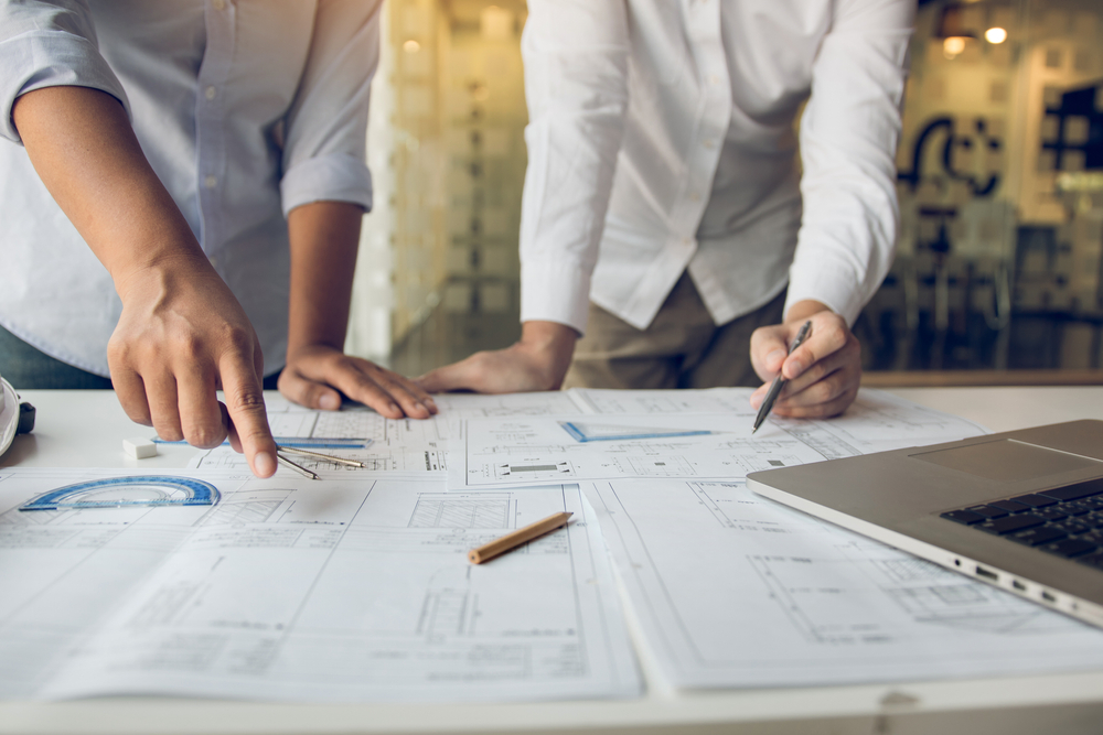Services 1 professionals planning a project
